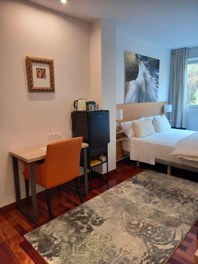 Suite Bilbao Arena Con Plaza De Garaje Eksteriør billede
